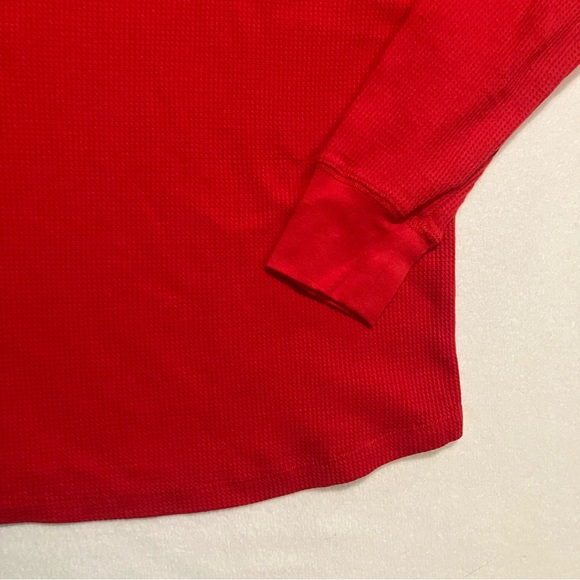 Disney • Top - Picture 13 of 13